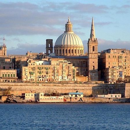 Perfect Location, Modern 2Br Apartment Sliema Exterior foto